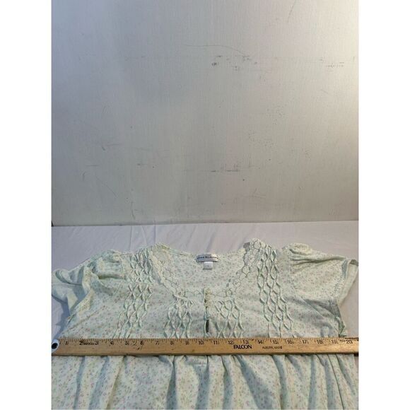 Miss Elaine gown large cottage core style green w/pastel flowers rn#17414 - Picture 6 of 9